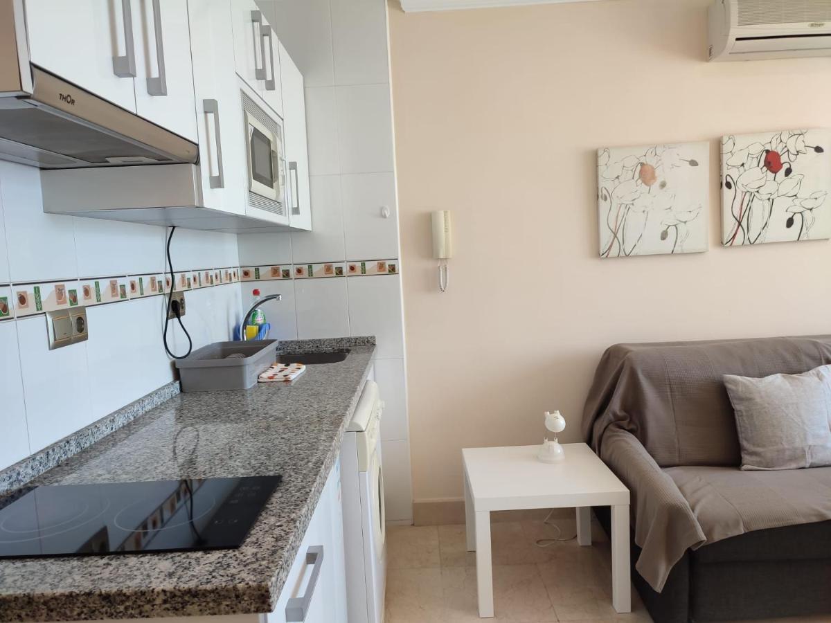 Turisstiko La Roca Chica 2 Apartment Torremolinos Exterior foto